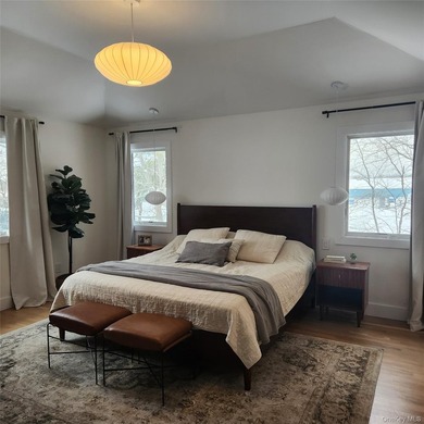 Welcome to this newly renovated (2025) midcentury modern - photo 11