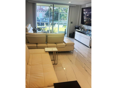 This gorgeous ground floor condo has wide Intercoastal views and - photo 12