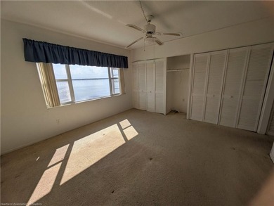 LAKEFRONT CONDO WITH FANTASTIC VIEWS! - photo 12