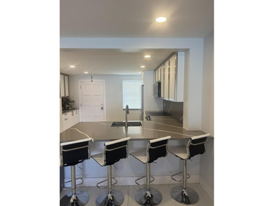 This gorgeous ground floor condo has wide Intercoastal views and - photo 14