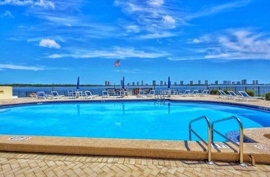 This gorgeous ground floor condo has wide Intercoastal views and - photo 30