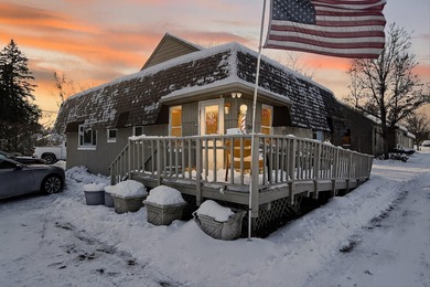 Union Lake - Oakland County Commercial For Sale in West Bloomfield Michigan