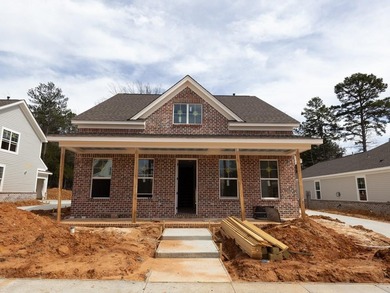 (private lake, pond, coastal) Townhome/Townhouse Active Under Contract in Oxford Mississippi