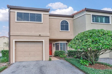 Lake Maitland Condo For Sale in Maitland Florida