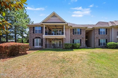 LOCATION!? This one checks ALL the boxes! Beautifully maintained - photo 2