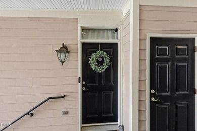 LOCATION!? This one checks ALL the boxes! Beautifully maintained - photo 4