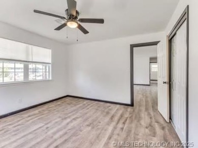 Beautifully Updated Home in Tulsa- Move-In ready!! 
Welcome to