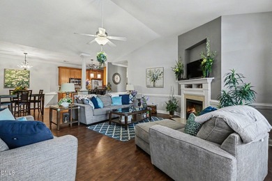 LOCATION!? This one checks ALL the boxes! Beautifully maintained - photo 6