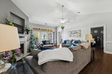 LOCATION!? This one checks ALL the boxes! Beautifully maintained - photo 7