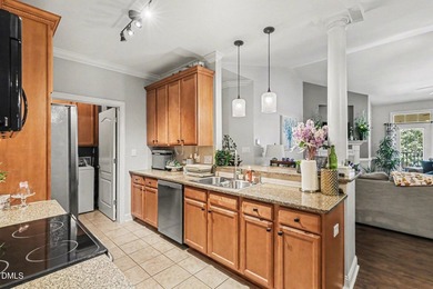 LOCATION!? This one checks ALL the boxes! Beautifully maintained - photo 8