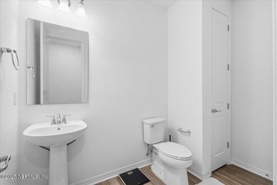 Don't miss this incredible opportunity! This home offers - photo 29