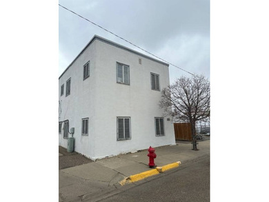 Yellowstone River Home For Sale in Sidney Montana