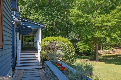 Welcome to paradise in the heart of North Hall! This exceptional - photo 4