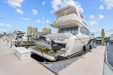 Manatee River Condo For Sale in Palmetto Florida