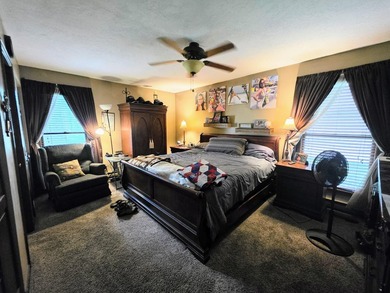 Welcome to 1206 Hawthorne Street in St. Marys! This spacious - photo 12