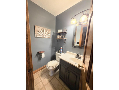 Welcome to 1206 Hawthorne Street in St. Marys! This spacious - photo 13