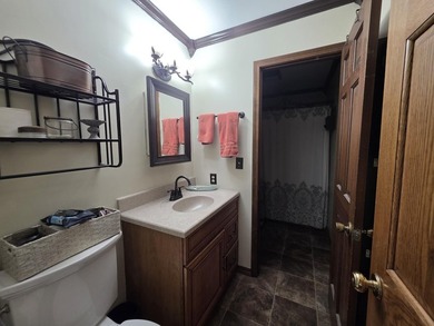 Welcome to 1206 Hawthorne Street in St. Marys! This spacious - photo 14
