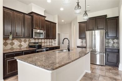 Discover the perfect blend of style and functionality in this - photo 19