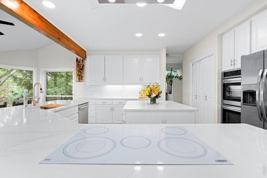 Exceptional Luxury Estate just 5 minutes north of Boulder with - photo 19