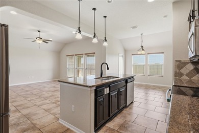 Discover the perfect blend of style and functionality in this - photo 20
