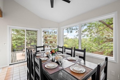 Exceptional Luxury Estate just 5 minutes north of Boulder with - photo 20