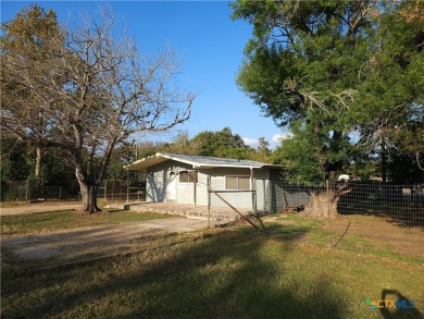 Canyon Lake Home For Sale in Canyon Lake Texas