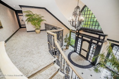 First time presented to the Market! A Neo-Classical Stunner - photo 25