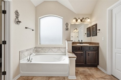 Discover the perfect blend of style and functionality in this - photo 28