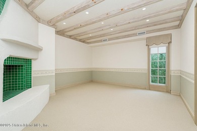 First time presented to the Market! A Neo-Classical Stunner - photo 35
