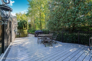 First time presented to the Market! A Neo-Classical Stunner - photo 40