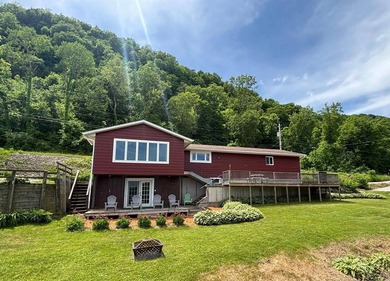 Rare opportunity - own prime Mississippi River frontage in - photo 2
