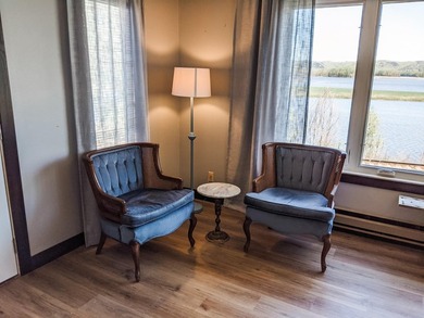 Rare opportunity - own prime Mississippi River frontage in - photo 5
