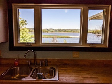 Rare opportunity - own prime Mississippi River frontage in - photo 8
