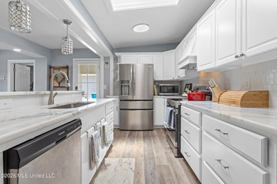 Location, location, location! This beautifully updated 3-bedroom - photo 13