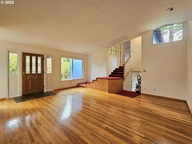 An In-Town Oasis - Space, Character & Natural Beauty. Tucked - photo 13