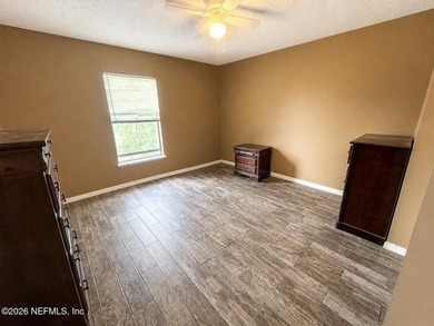 Spacious opportunity in a desirable Jacksonville location! Don't - photo 14