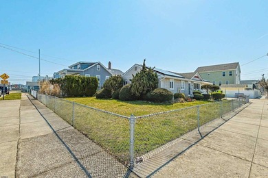 Reduced over $25,000. 4106 Stewart Avenue is a sprawling ranch - photo 21