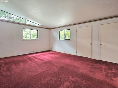 An In-Town Oasis - Space, Character & Natural Beauty. Tucked - photo 23