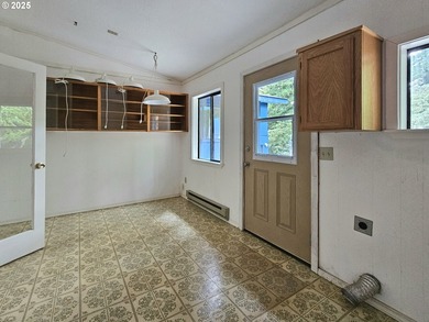 An In-Town Oasis - Space, Character & Natural Beauty. Tucked - photo 32