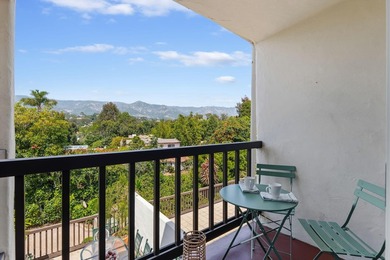 Ideally positioned just moments from Butterfly Beach, the Music - photo 8
