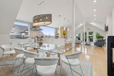 This redesigned downtown three-unit is a rare gem--where - photo 5