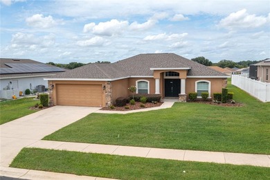 Welcome to this beautifully maintained 3-bedroom, 2-bath home - photo 2