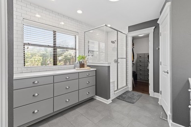 A stunning corner-lot masterpiece in the heart of Arlington - photo 31