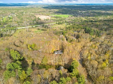 A Sunlit Cape on an Expansive Sanctuary. Where an open lawn - photo 4