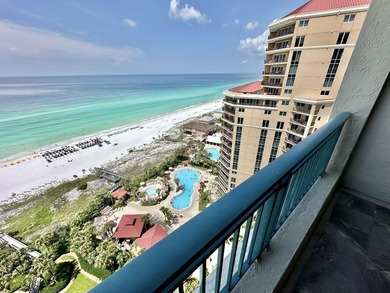 Welcome to the Crown Jewel of the Emerald Coast! As you enter - photo 5