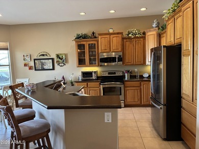 Beautiful GOLF course home with 3 beds, 2 & 1/2 baths & a golf