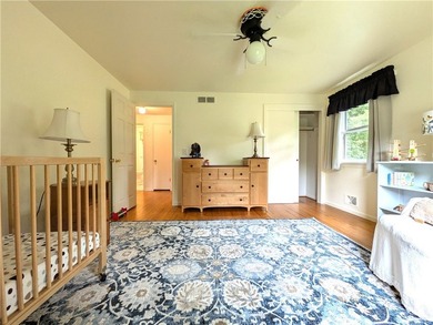 Welcome to this spacious and thoughtfully designed home that - photo 31