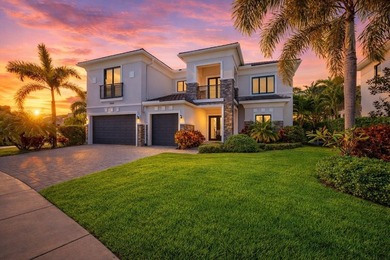This exceptional, almost-new two-story Toll Brothers estate is - photo 2