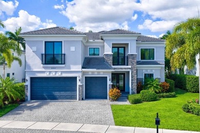 This exceptional, almost-new two-story Toll Brothers estate is - photo 3