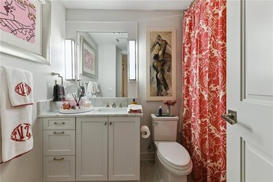 Welcome to the Kalorama Building - refined luxury condominium